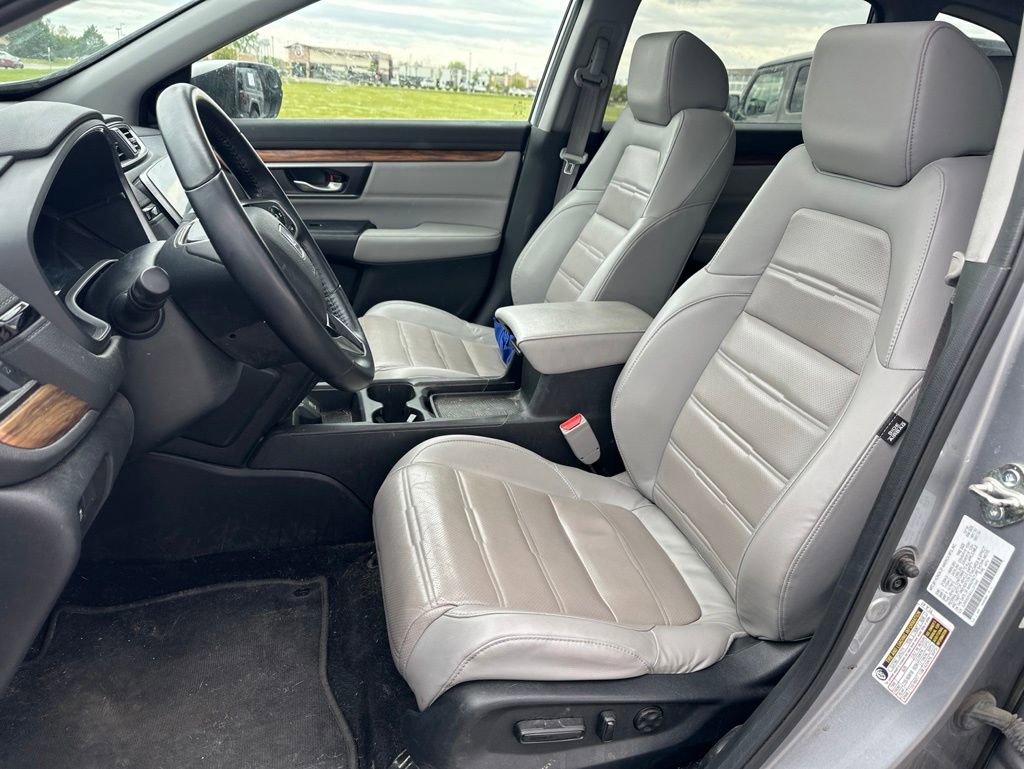 Used 2018 Honda CR-V Touring image 16