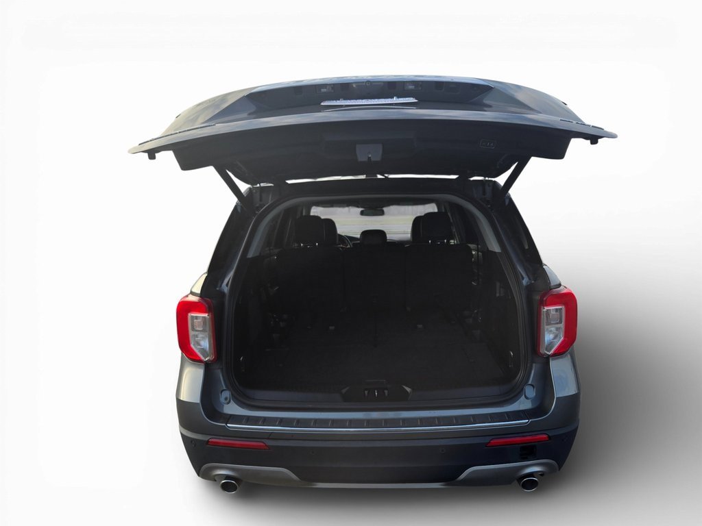 Used 2023 Ford Explorer Limited image 5