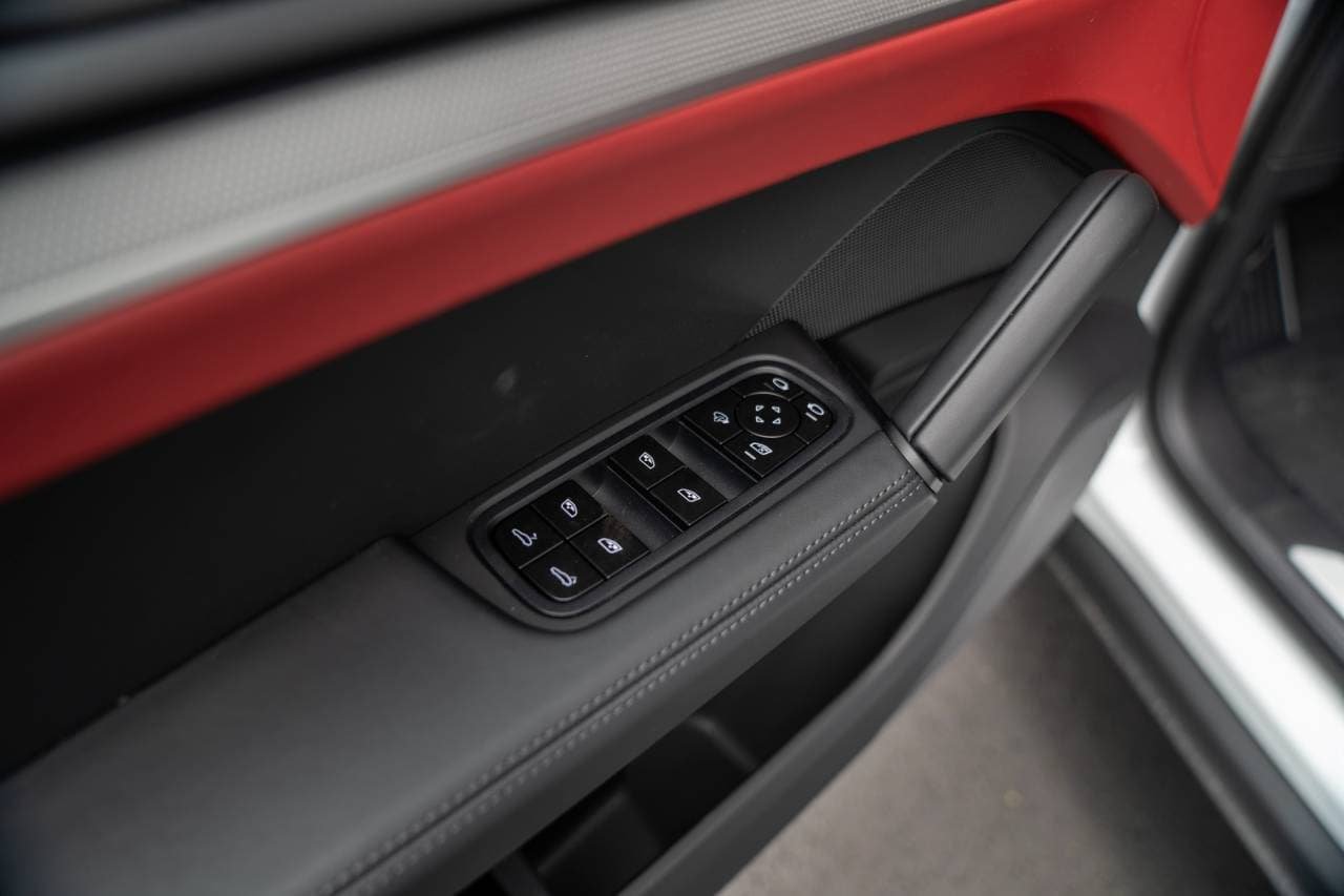 New 2026 Porsche Cayenne S AWD/4WD image 26