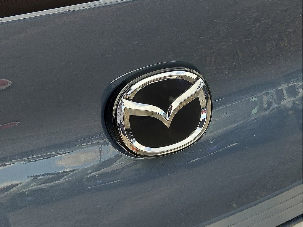 New 2025 MAZDA MAZDA3 2.5 Turbo Sedan w/Premium Plus image 12