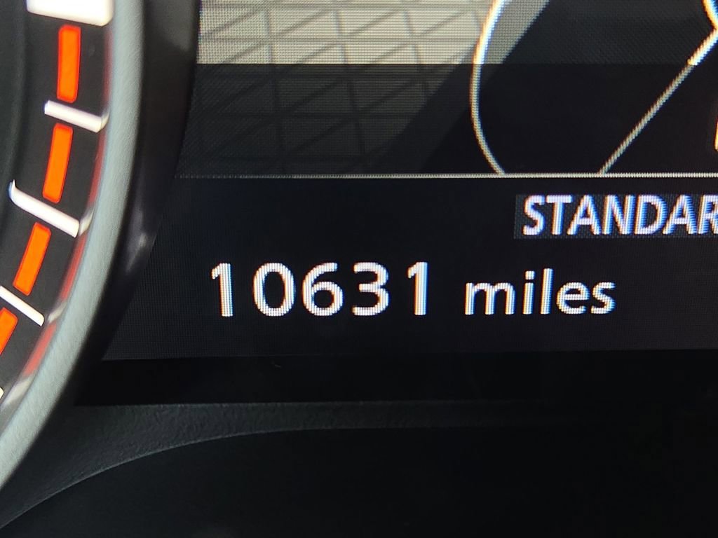 Used 2024 Nissan Pathfinder S image 22