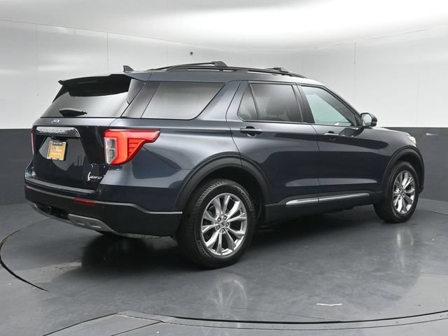 Certified 2024 Ford Explorer XLT w/ Equipment Group 202A AWD/4WD image 7
