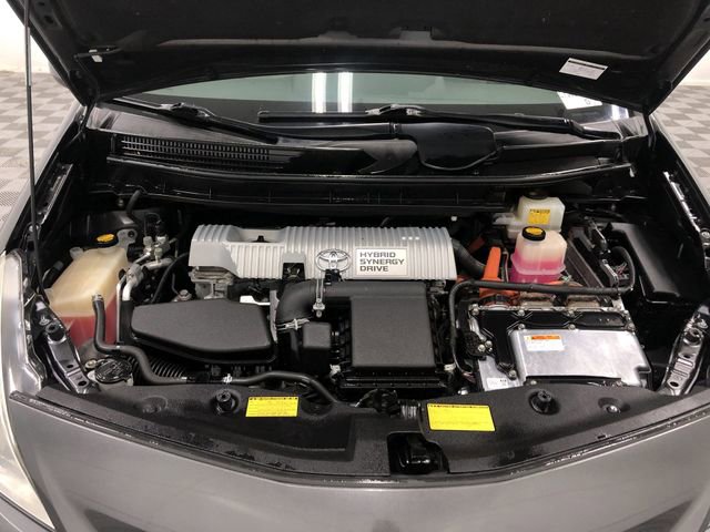 Used 2012 Toyota Prius V Two image 22