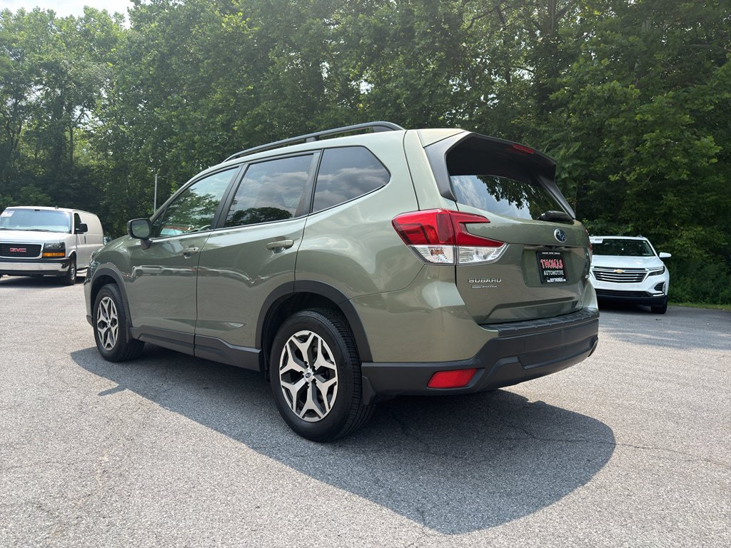 Used 2021 Subaru Forester Premium w/ Popular Package #1 AWD/4WD image 27