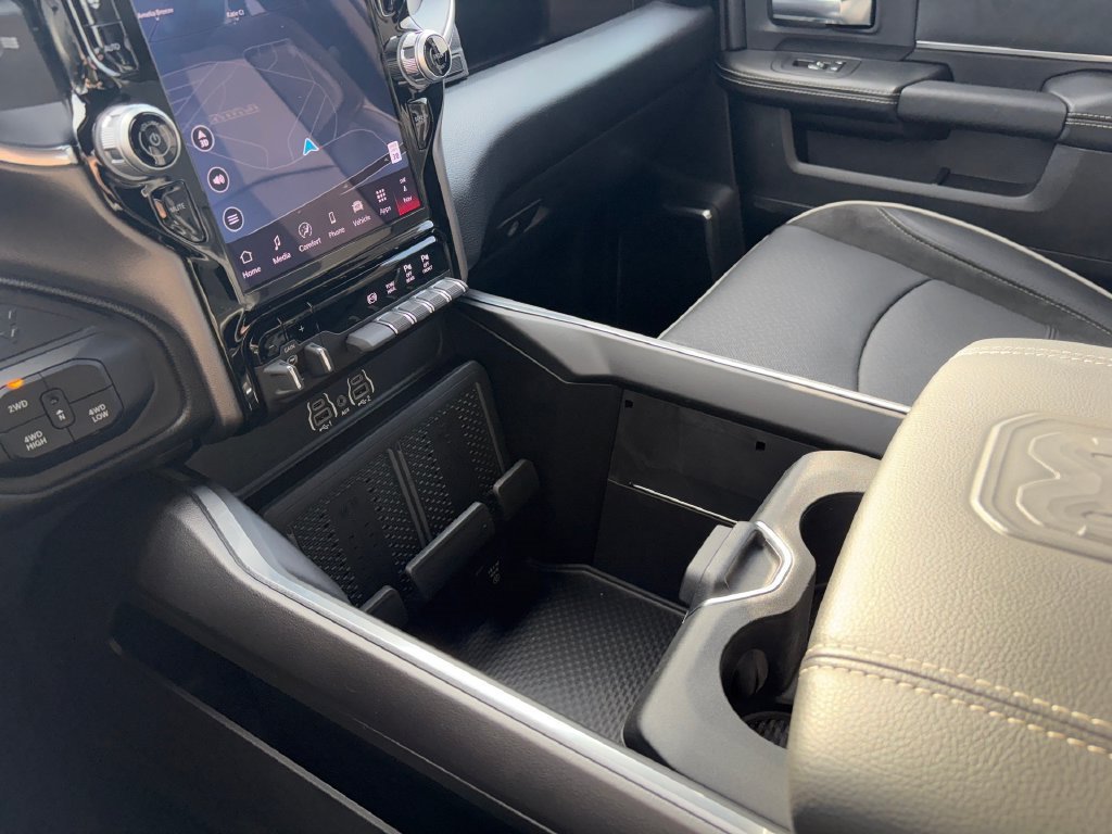Used 2025 RAM 2500 Laramie w/ Night Edition AWD/4WD image 18