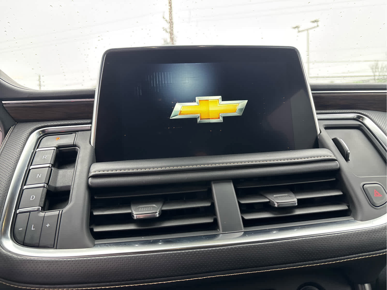 Certified 2023 Chevrolet Suburban Premier image 15