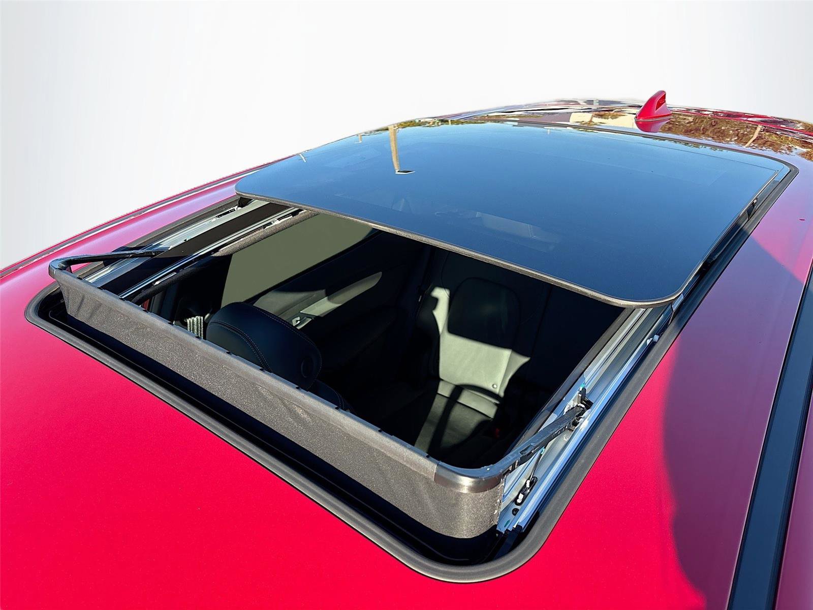 New 2025 VinFast VF 8 Plus image 21