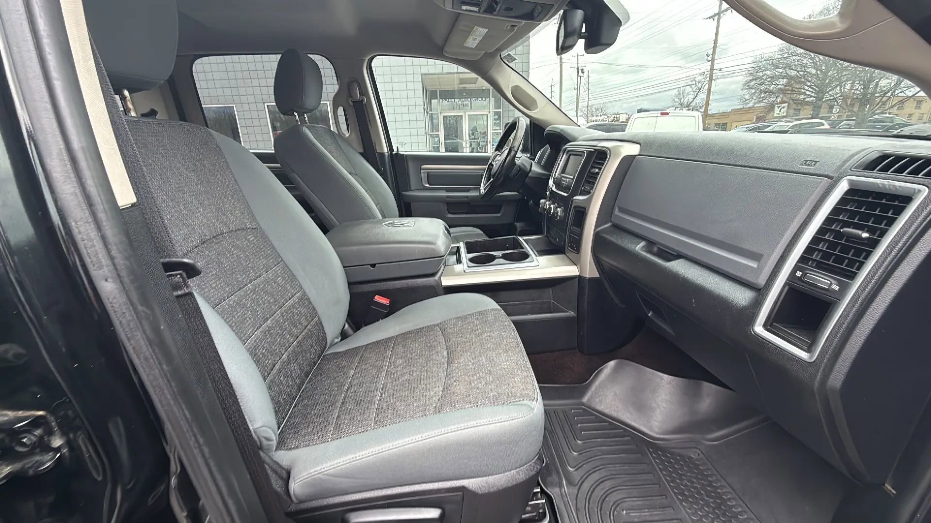 Used 2014 RAM 1500 Big Horn image 16