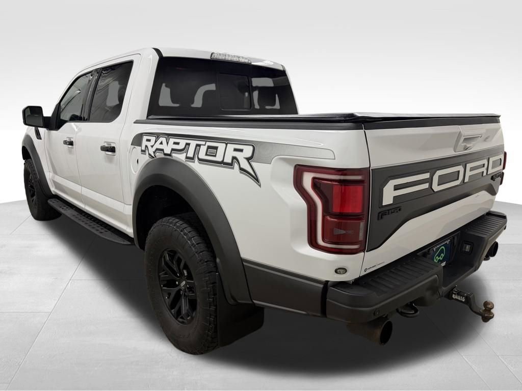 Used 2018 Ford F150 Raptor w/ Equipment Group 802A Luxury AWD/4WD image 4