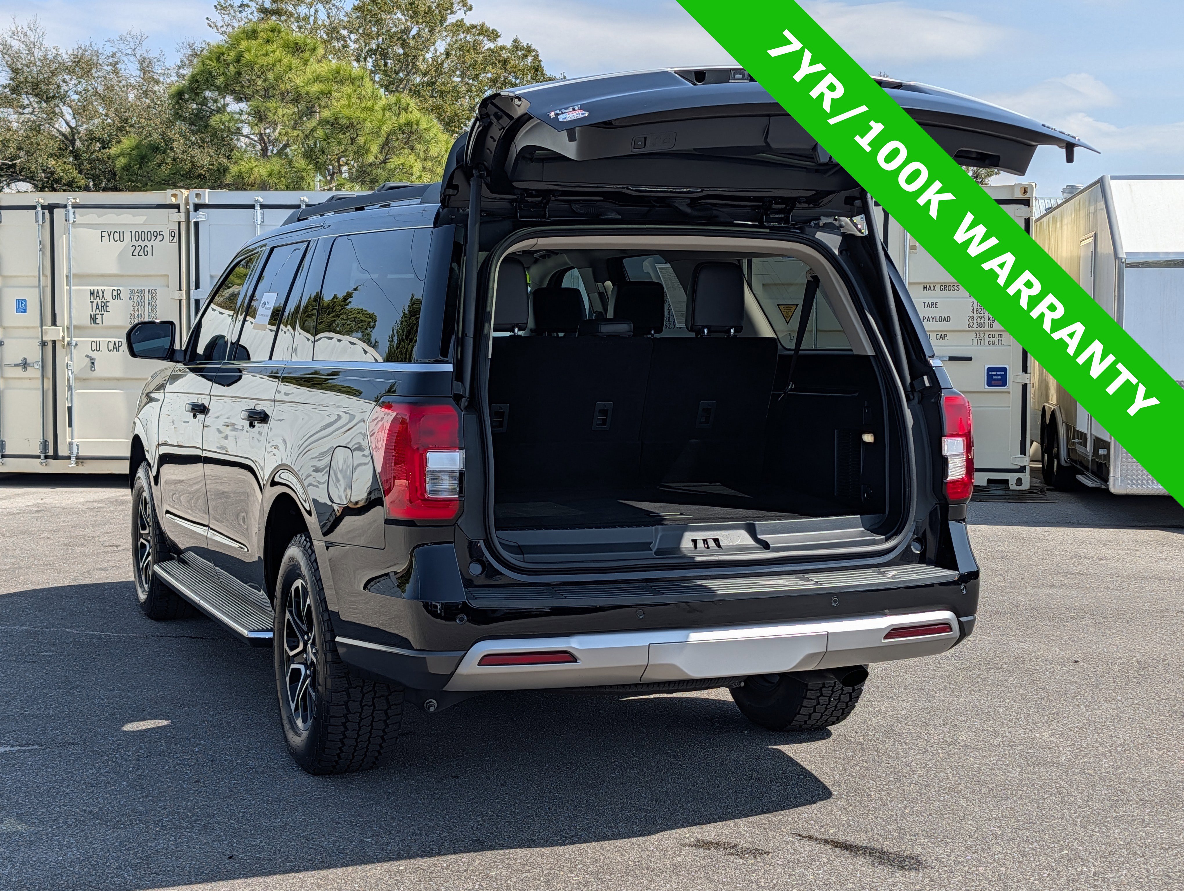 Certified 2022 Ford Expedition Max XLT image 13