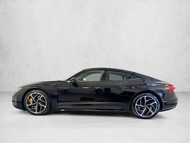 Used 2023 Audi RS e-tron GT w/ Carbon Performance Package AWD/4WD image 8