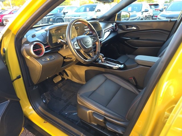 Used 2024 Chevrolet Trax RS w/ Driver Confidence Package image 12