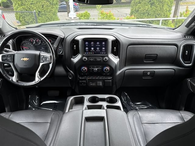 Used 2019 Chevrolet Silverado 1500 LTZ AWD/4WD image 10