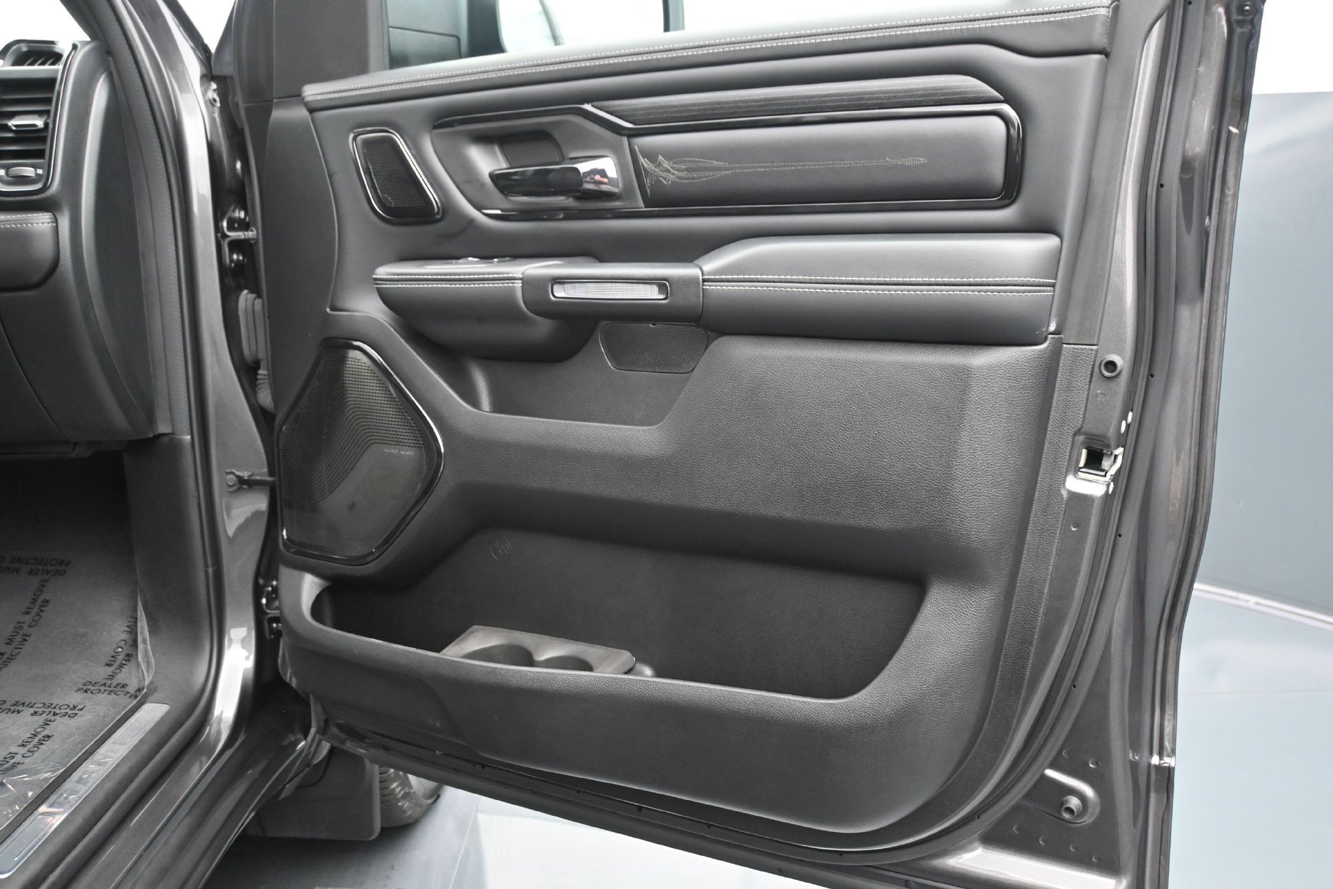 Used 2023 RAM 1500 Limited w/ (RED) Edition AWD/4WD image 12