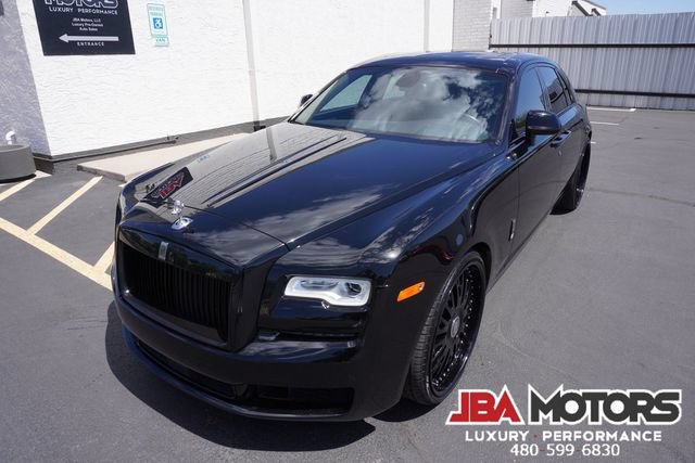 Used 2018 Rolls-Royce Ghost RWD image 16