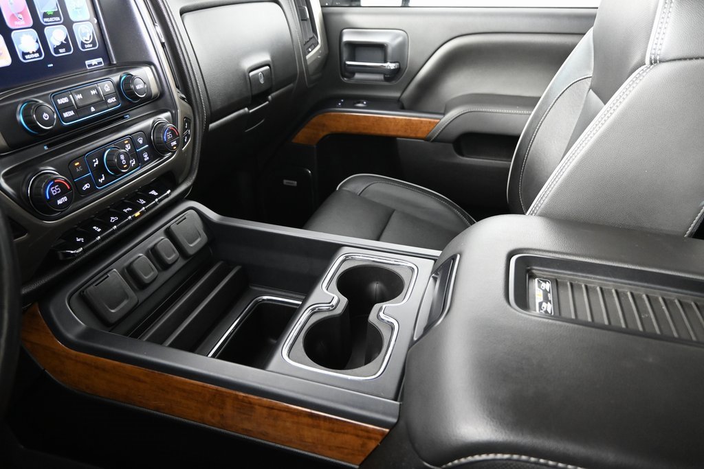 Used 2019 Chevrolet Silverado 3500 High Country w/ Duramax Plus Package image 42