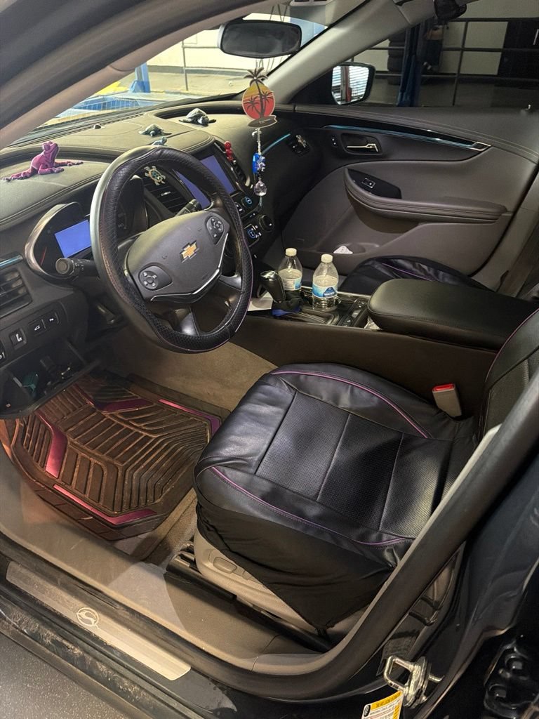 Used 2018 Chevrolet Impala Premier FWD image 1