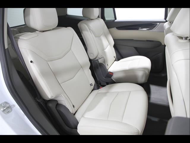 Used 2024 Cadillac XT6 Premium Luxury w/ Technology Package AWD/4WD image 20