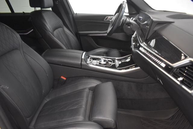 Used 2024 BMW X5 M60i w/ Executive Package AWD/4WD image 19