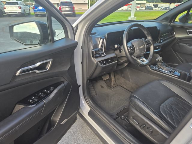 Used 2023 Kia Sportage X-Line w/ X-Line Premium Package AWD/4WD image 4