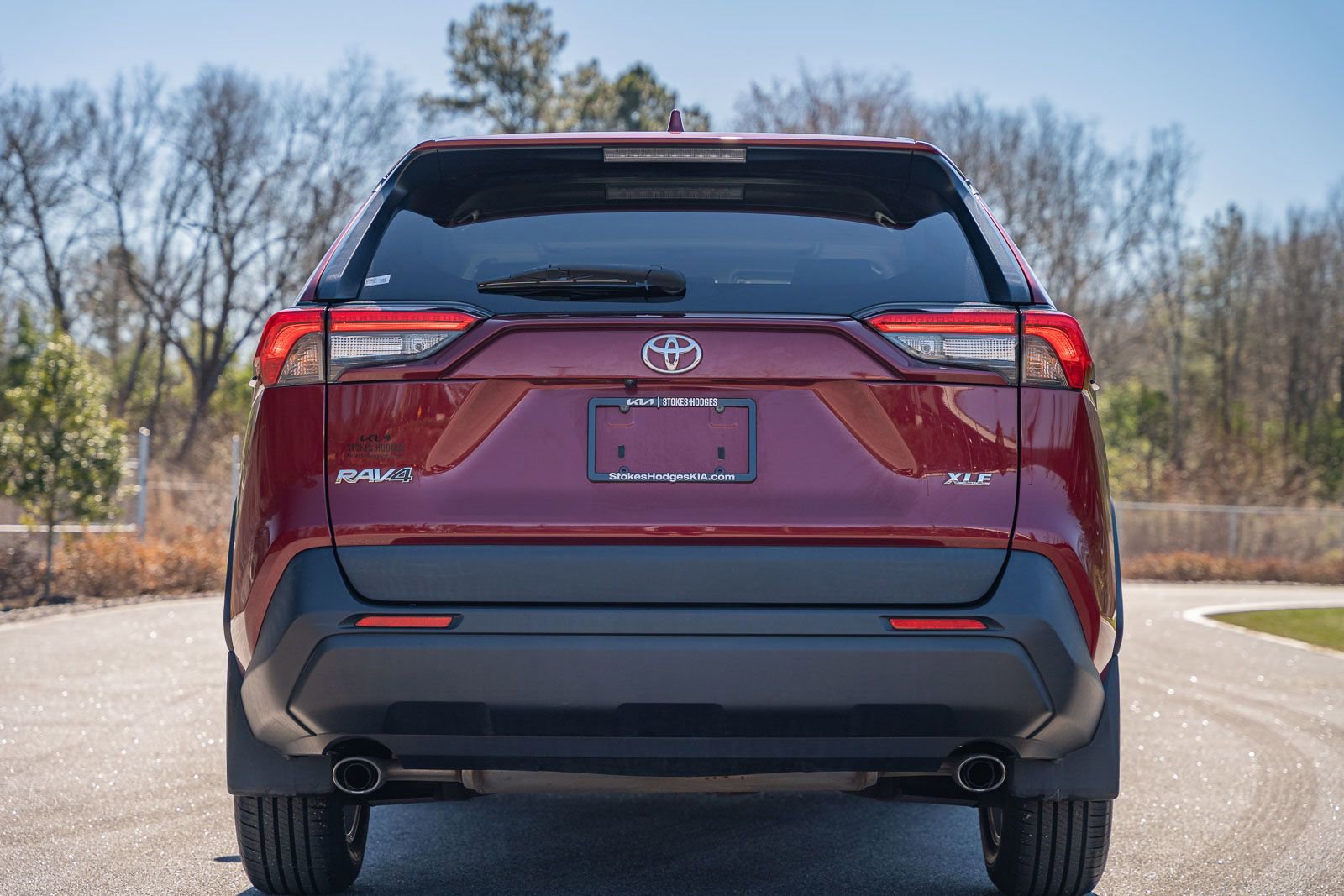 Used 2021 Toyota RAV4 XLE w/ Convenience Package image 6