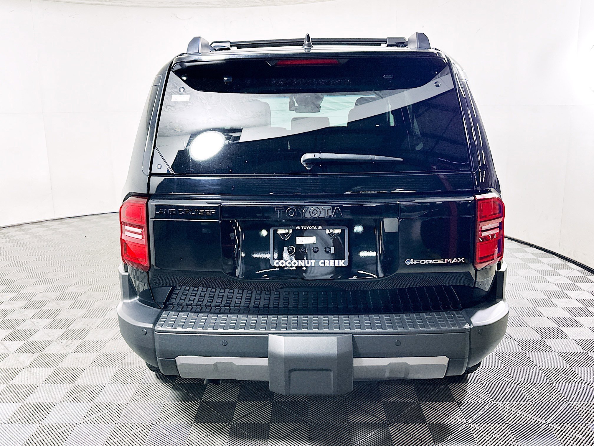 New 2025 Toyota Land Cruiser AWD/4WD image 4