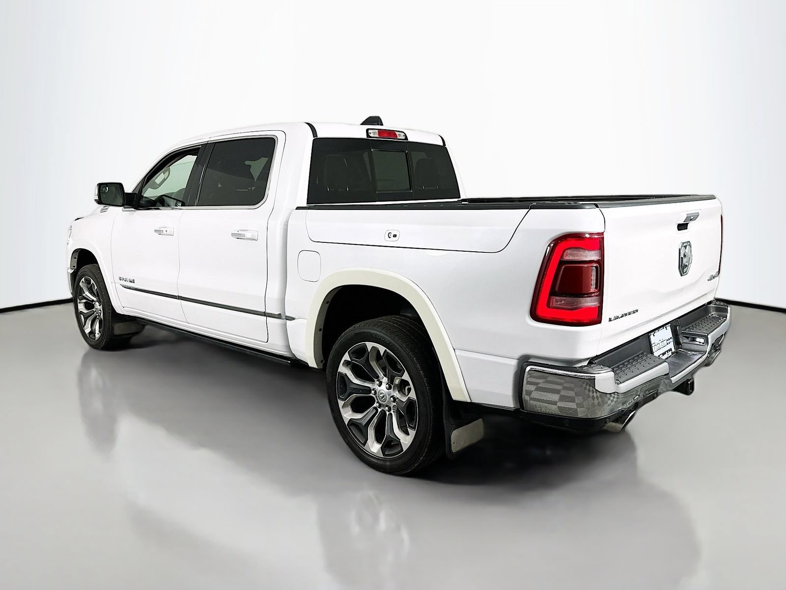 Used 2021 RAM 1500 Limited AWD/4WD image 6