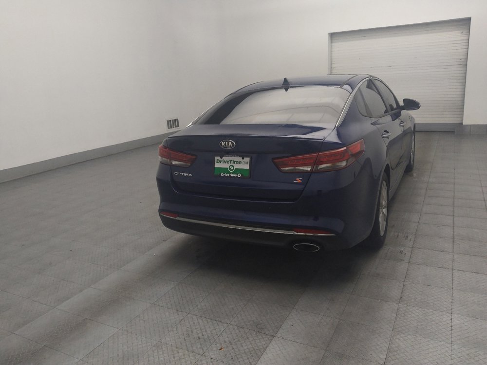 Used 2018 Kia Optima S FWD image 9