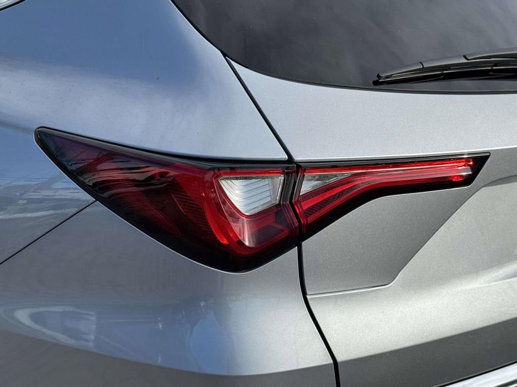 Certified 2023 Acura MDX SH-AWD image 9
