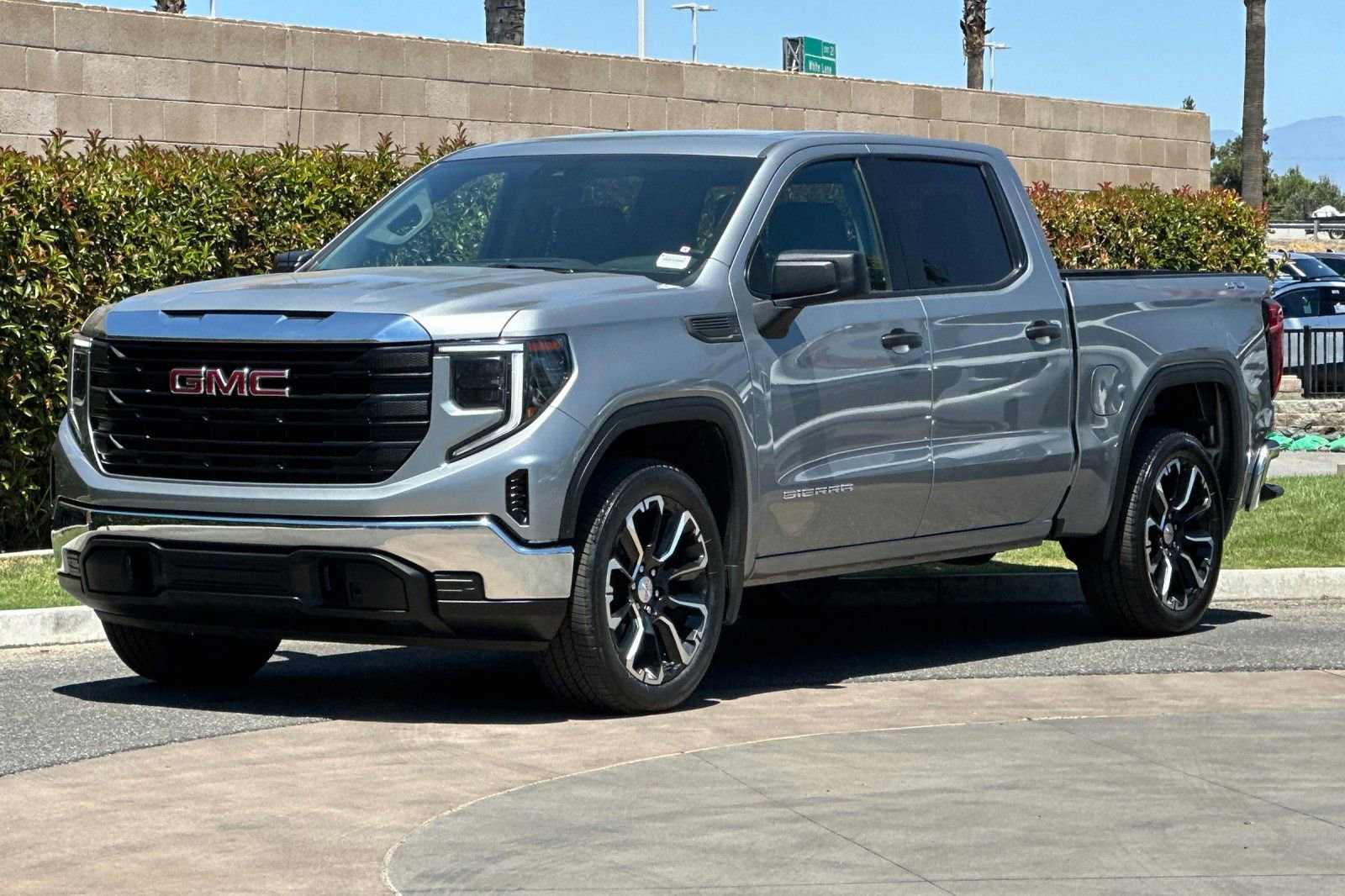 Certified 2023 GMC Sierra 1500 Pro w/ Pro Value Package AWD/4WD image 8