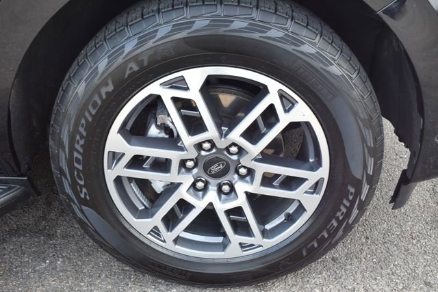 Used 2025 Ford Expedition Max Active AWD/4WD image 58