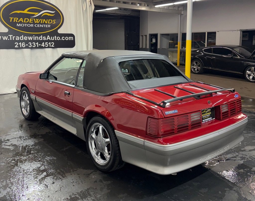 Used 1987 Ford Mustang GT image 4