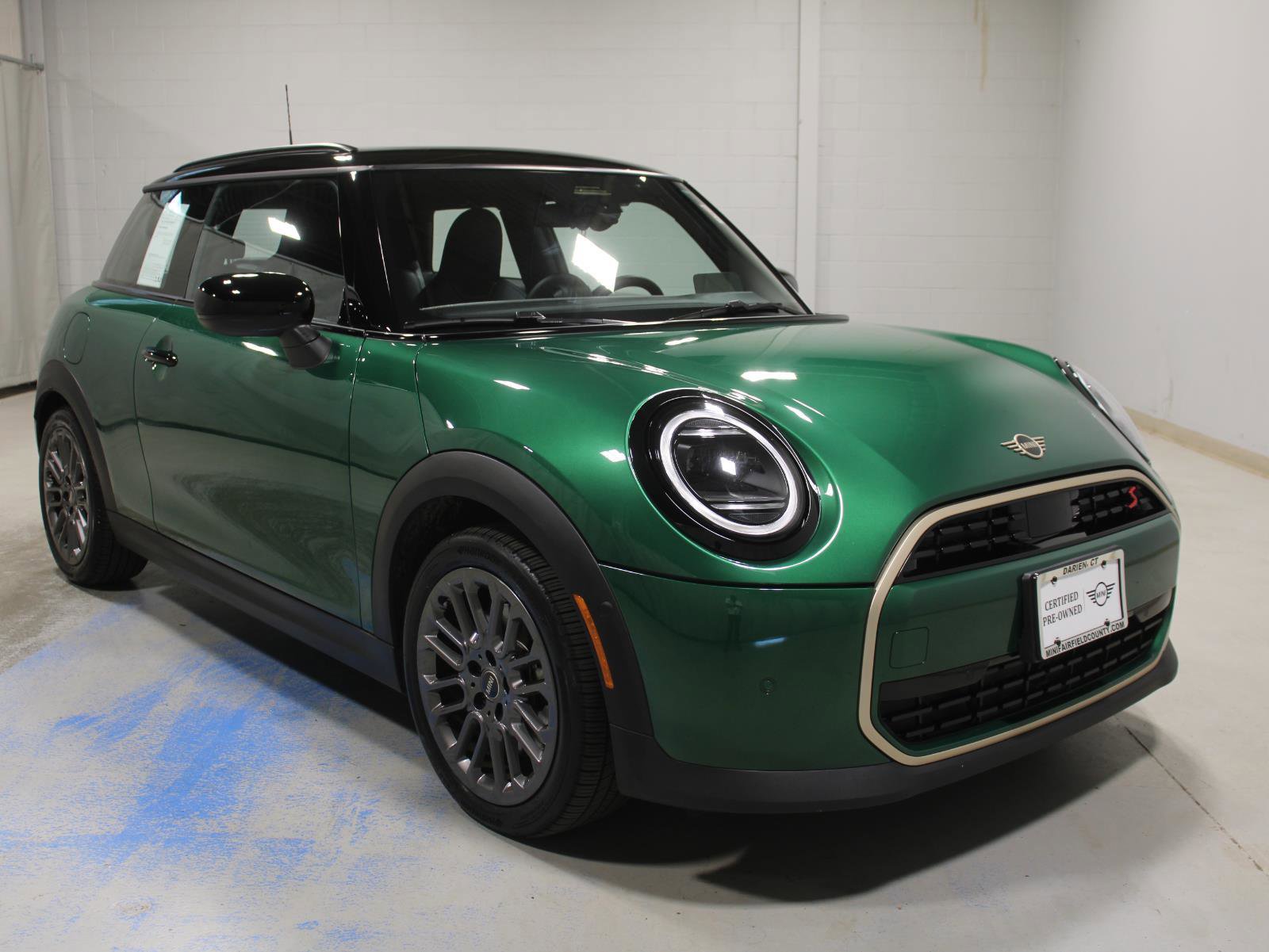 Certified 2025 MINI Cooper S image 1