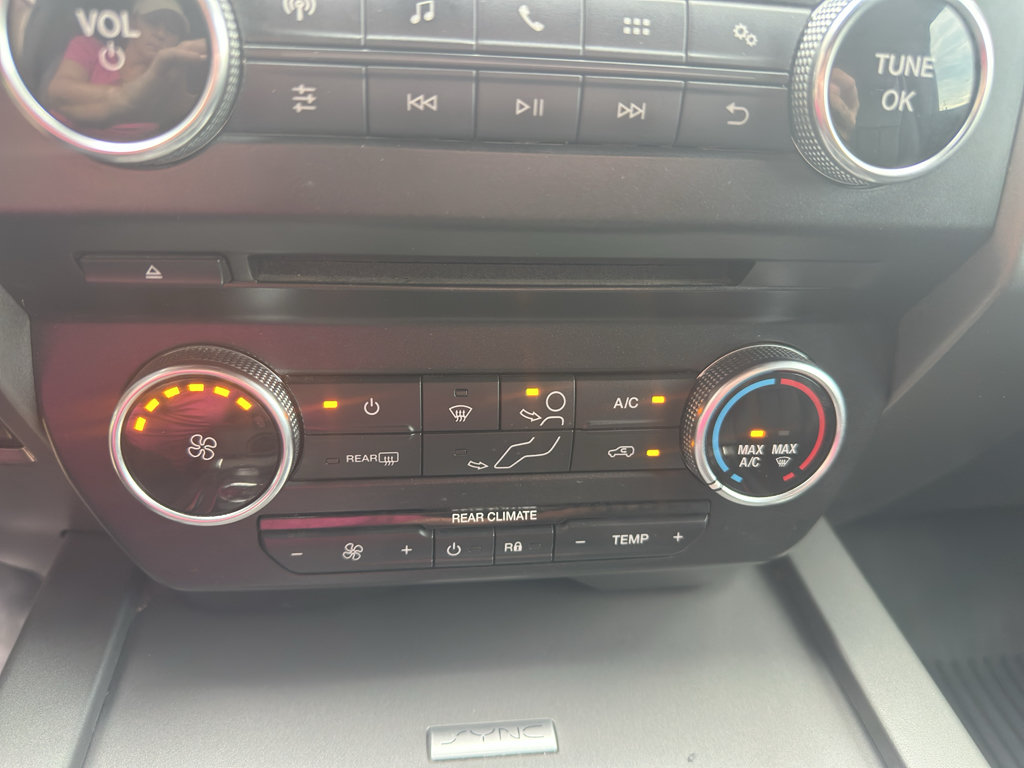 Used 2018 Ford Expedition XLT AWD/4WD image 15