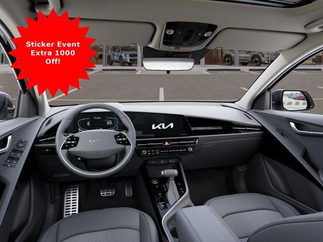New 2025 Kia Niro EX Touring image 17
