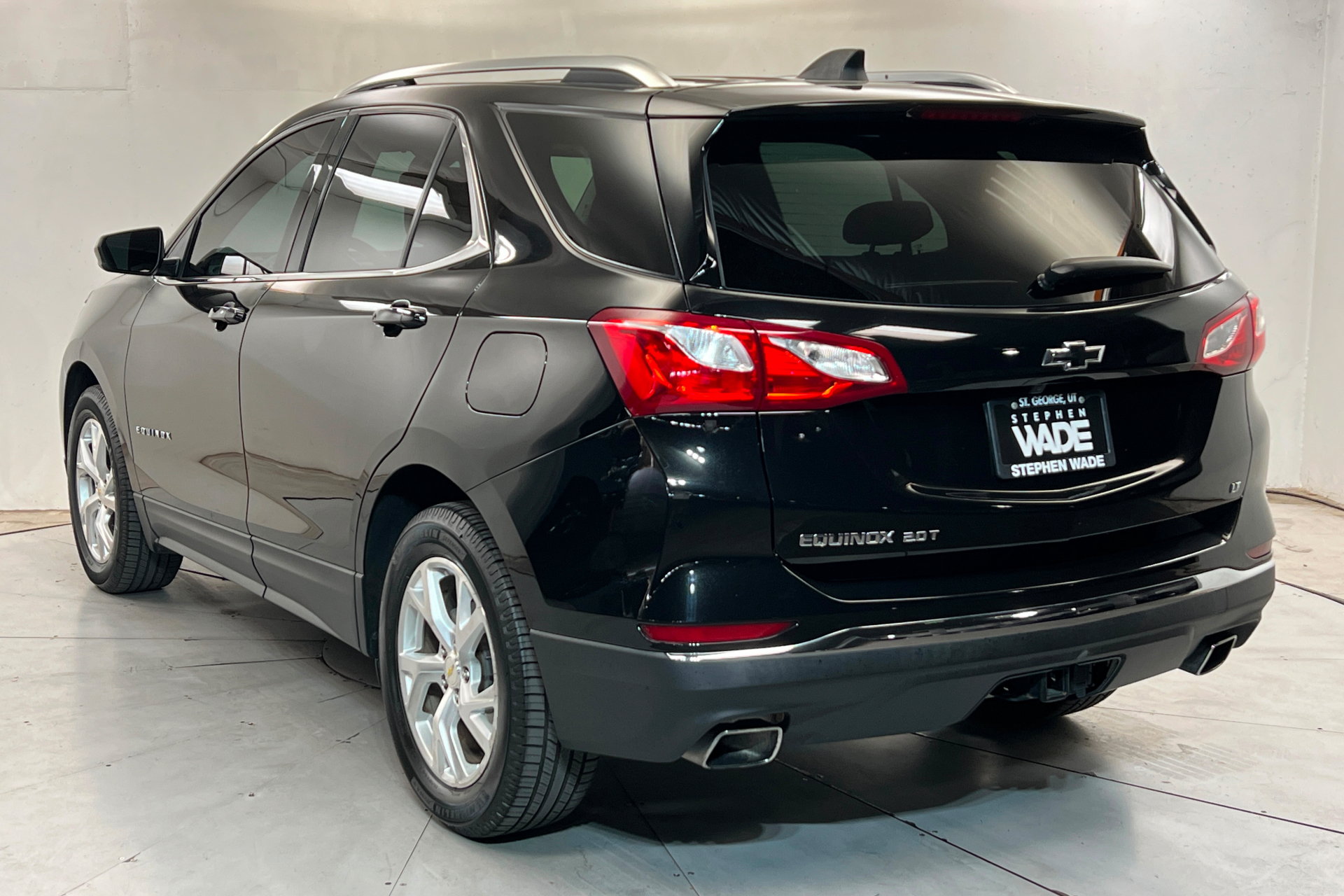 Used 2020 Chevrolet Equinox LT FWD image 3