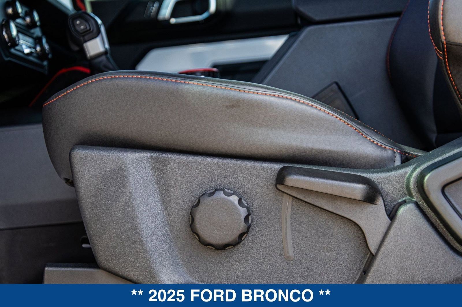 New 2025 Ford Bronco Stroppe Edition image 35