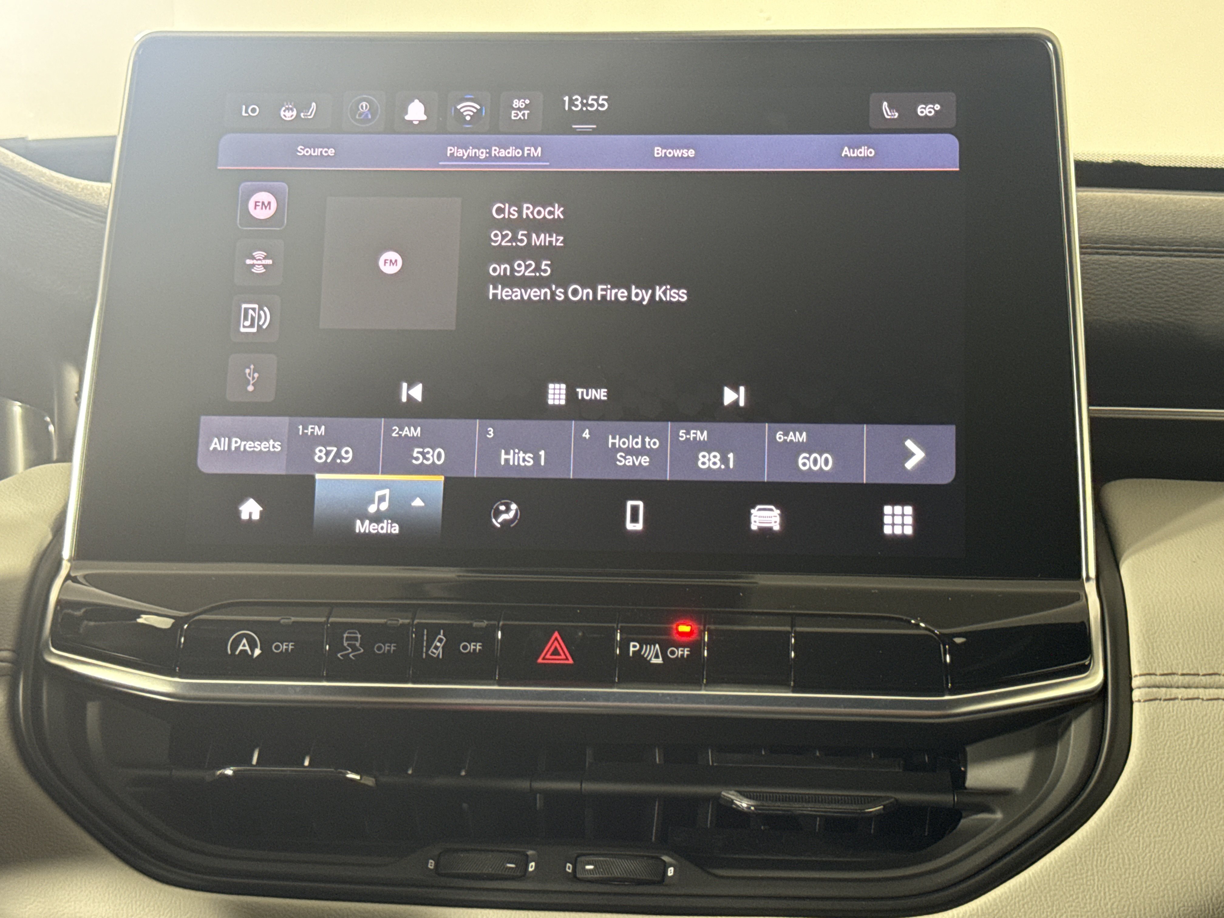 New 2026 Jeep Compass Limited AWD/4WD image 22