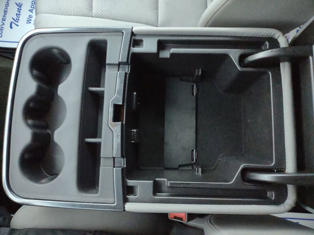 Used 2017 Chevrolet Silverado 1500 LT w/ All Star Edition image 27