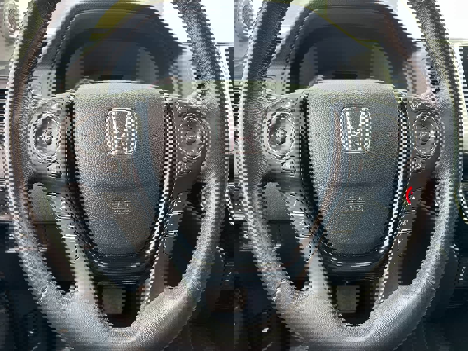 Used 2018 Honda Pilot Touring image 27