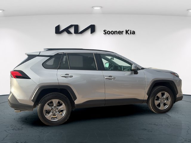 Used 2024 Toyota RAV4 XLE FWD image 2