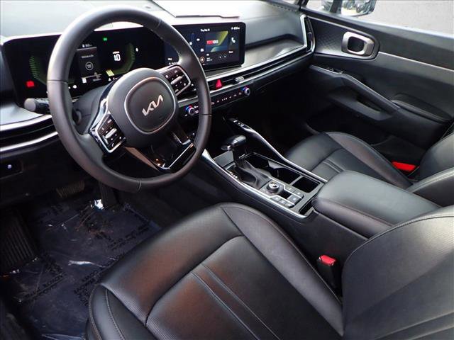 Used 2024 Kia Sorento S image 10