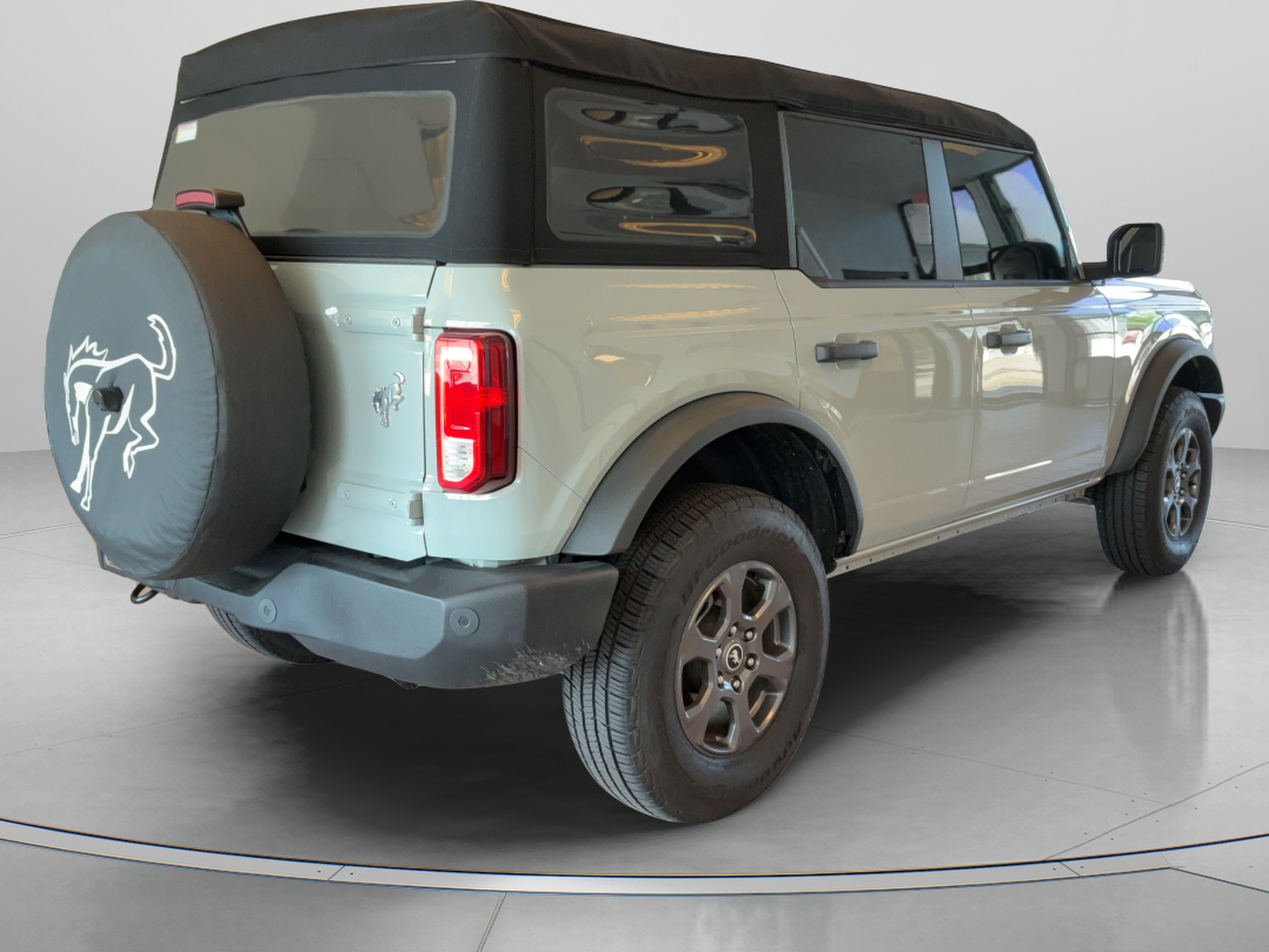 Used 2023 Ford Bronco Big Bend AWD/4WD image 6