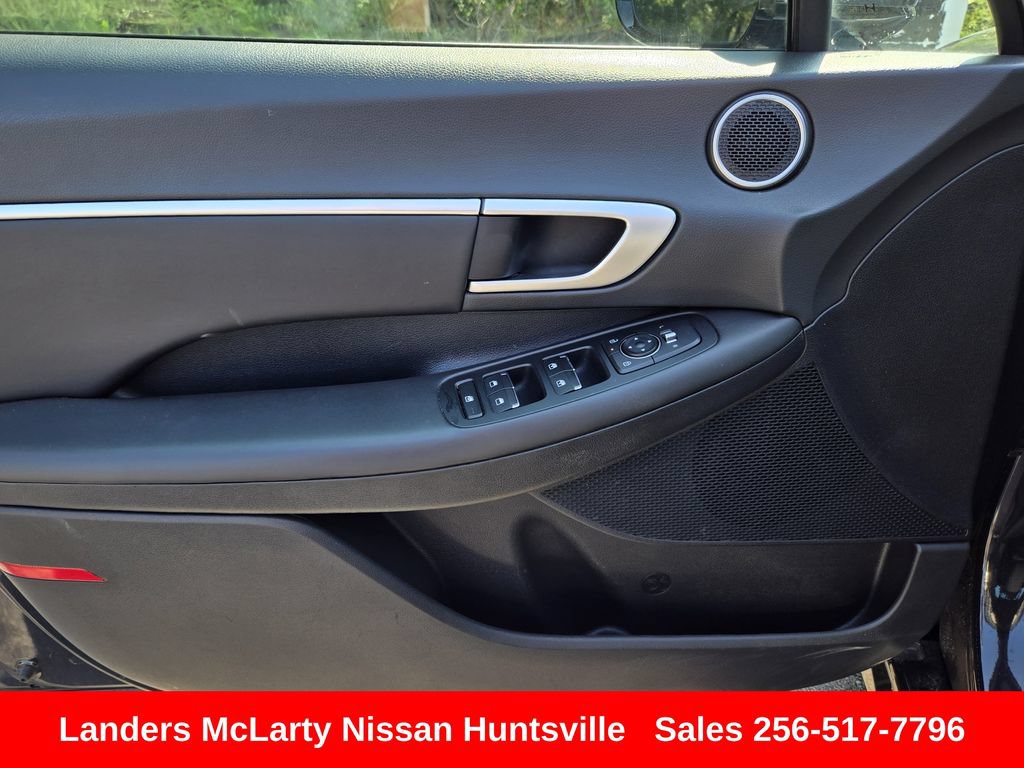 Used 2024 Hyundai Sonata SEL FWD image 21