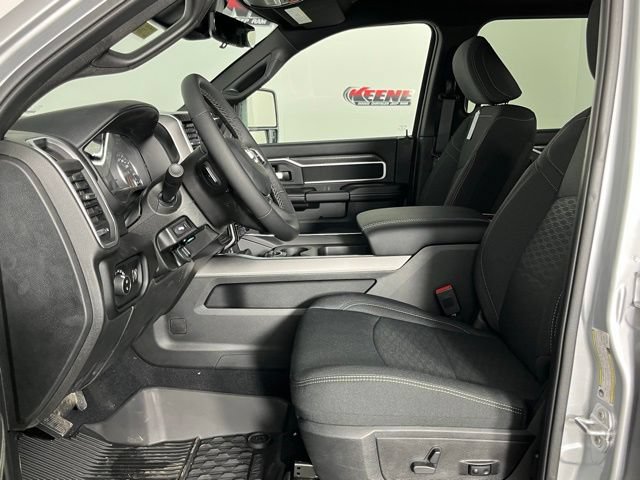 New 2026 RAM 2500 Big Horn AWD/4WD image 24