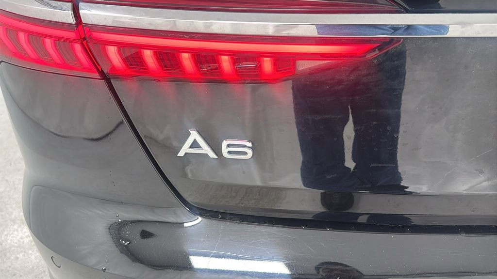 Used 2024 Audi A6 Premium Plus image 35