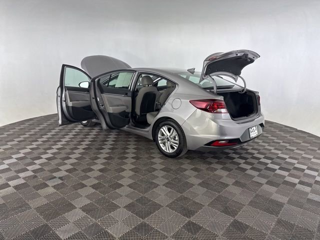 Used 2020 Hyundai Elantra SEL image 18