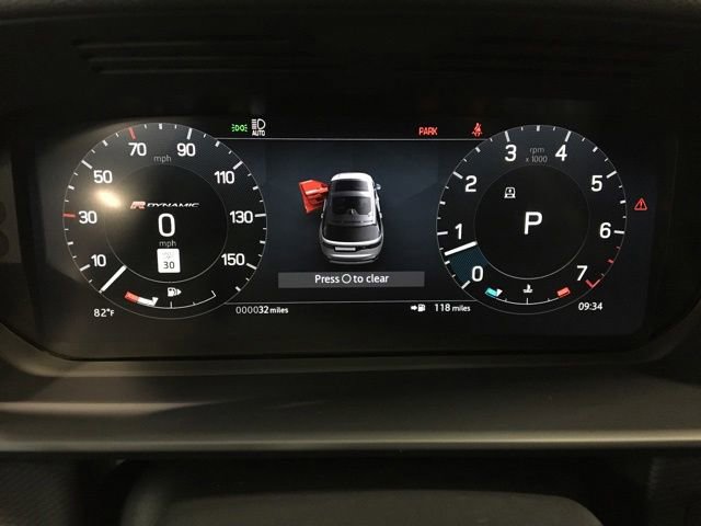 New 2023 Land Rover Discovery HSE R-Dynamic image 15