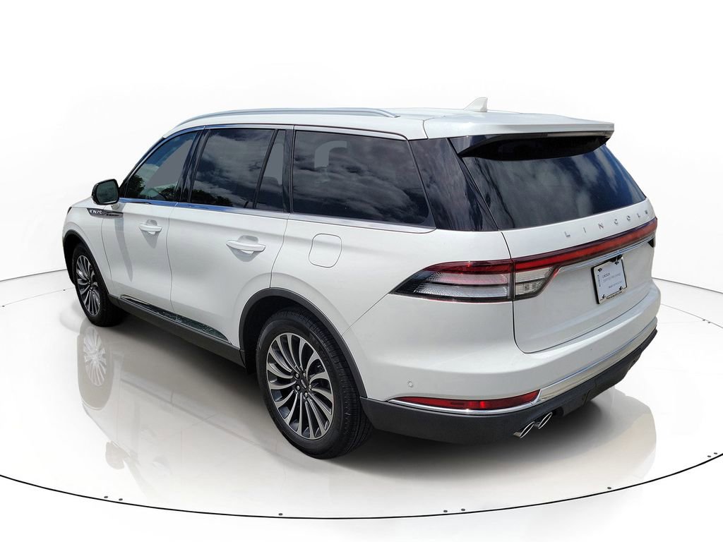 Certified 2023 Lincoln Aviator Reserve w/ Equipment Group 201A image 3
