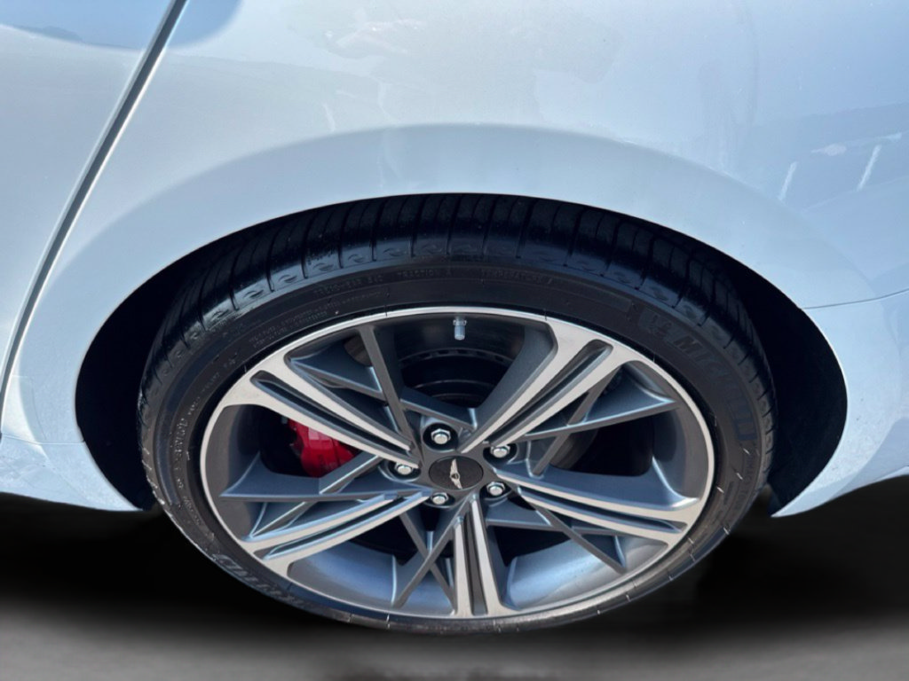 Used 2025 Genesis G70 2.5T w/ Sport Prestige Package RWD image 23